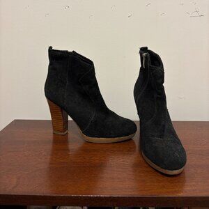 Enzo Angiolini Black Leather & Suede heeled booties